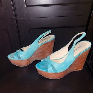Steve Madden Sauna slingback wedges